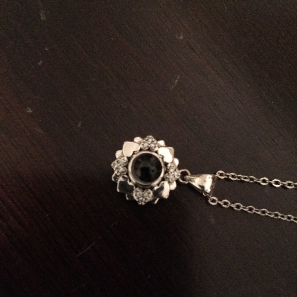 Necklace with “I love you” in 100 languages